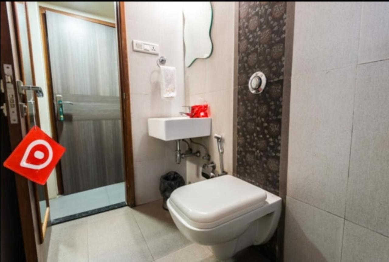 Apollo Guest House ムンバイ エクステリア 写真