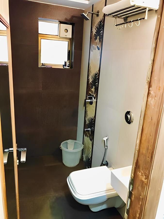 Apollo Guest House ムンバイ エクステリア 写真