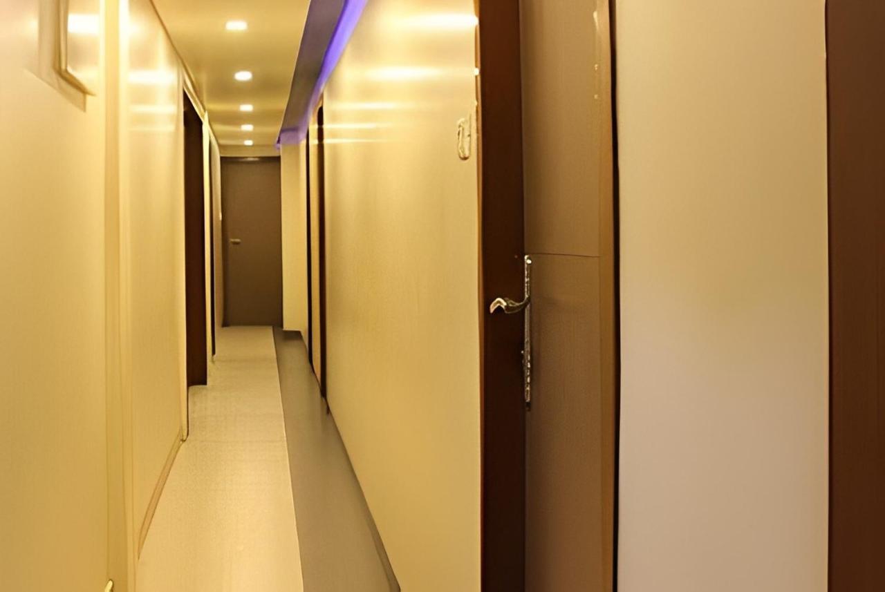 Apollo Guest House ムンバイ エクステリア 写真